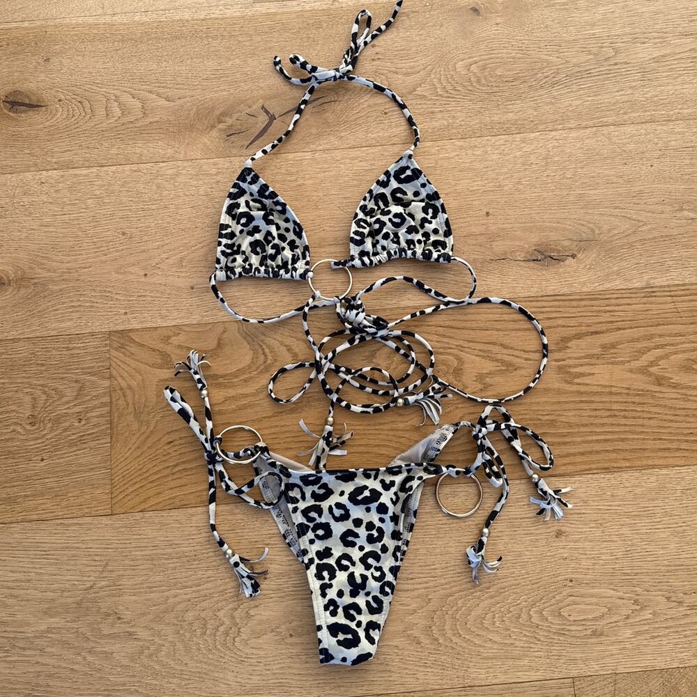BanaBananhot - Leopard Tie Wrap Around O Ring Bikini  Set in Cream Black & Gold